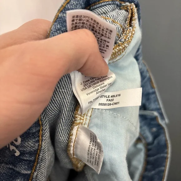 J.Crew Full-length Demi-Boot Jean in Magnolia Wash Women’s Size 30 - Picture 5 of 5